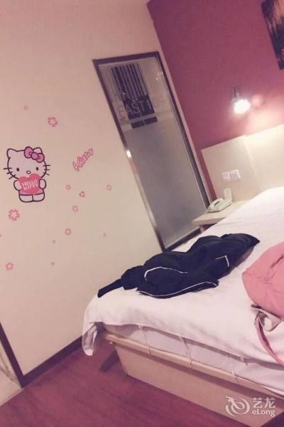 Fast 109 Railway Station