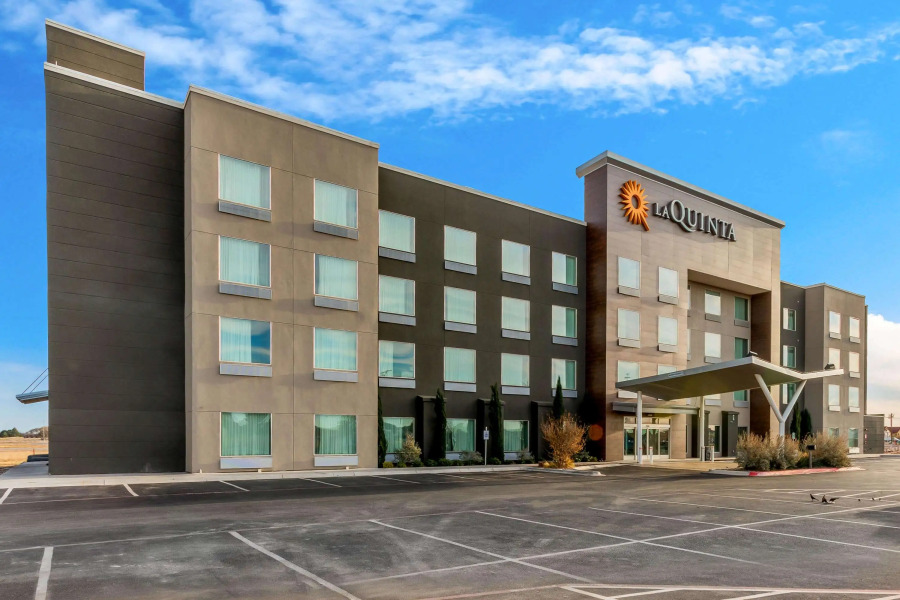 La Quinta Inn & Suites by Wyndham Odessa N. - Sienna Tower