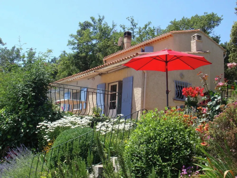 Detached House With Flowering Garden and Paddling Pool Near Signes