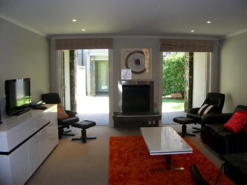 Pauanui Lakes - Pauanui Holiday Home