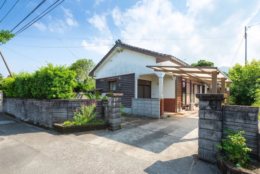 Sasayakanaouchi Shinjo Tarumizu