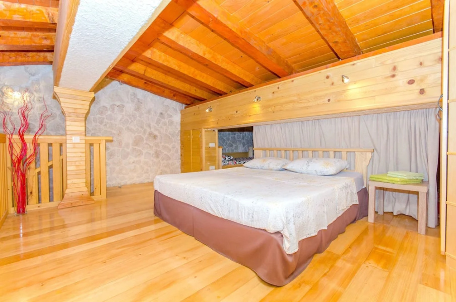 House Srecko