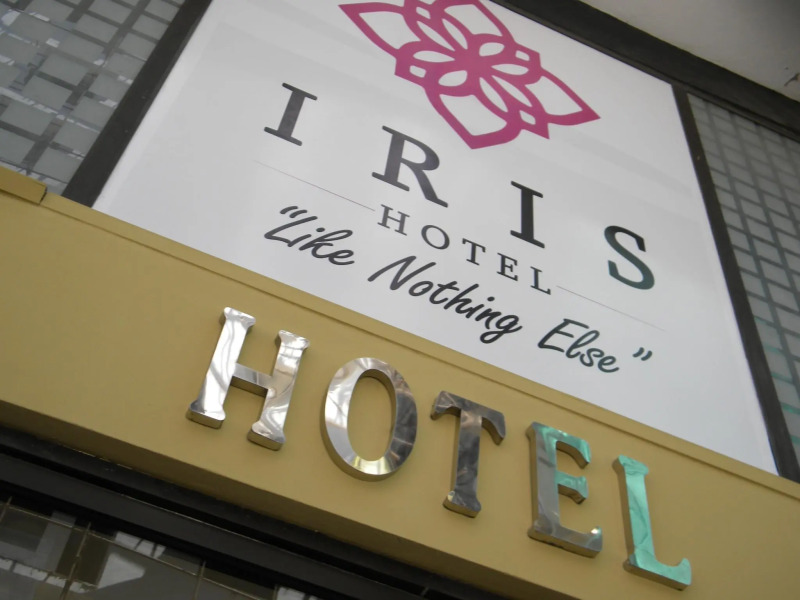 Iris Hotel