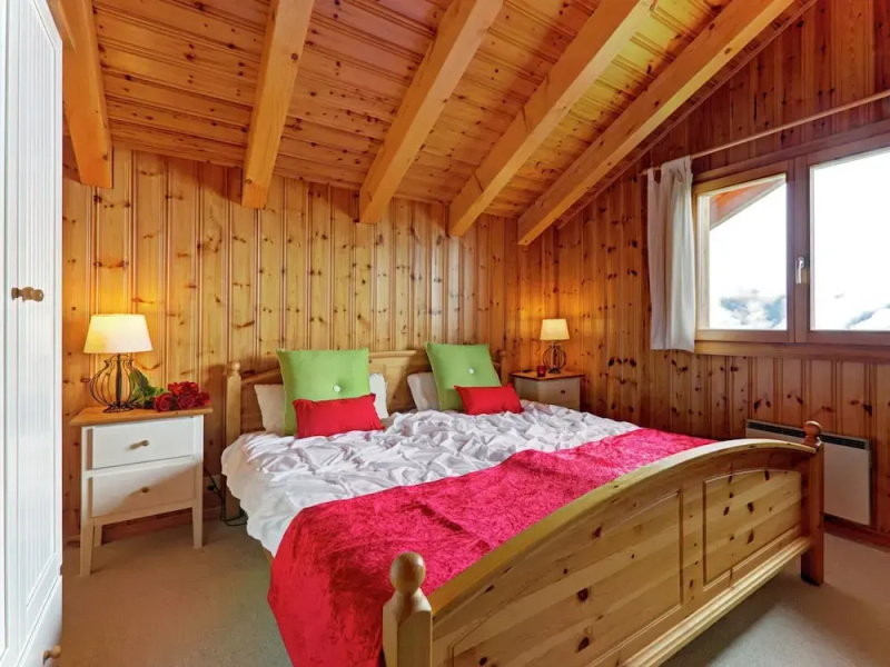 Chalet in Les Collons Near Ski Lift & Snowpark
