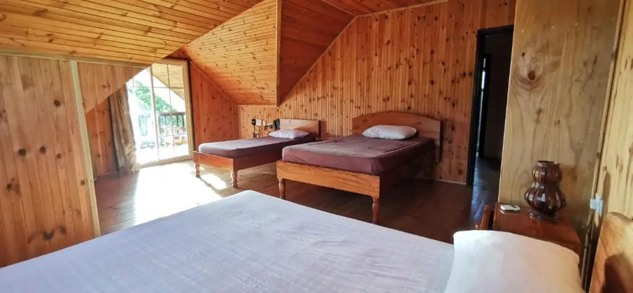 CHEZ MARVA Grande Villa Corossol 3 à 12 personnes