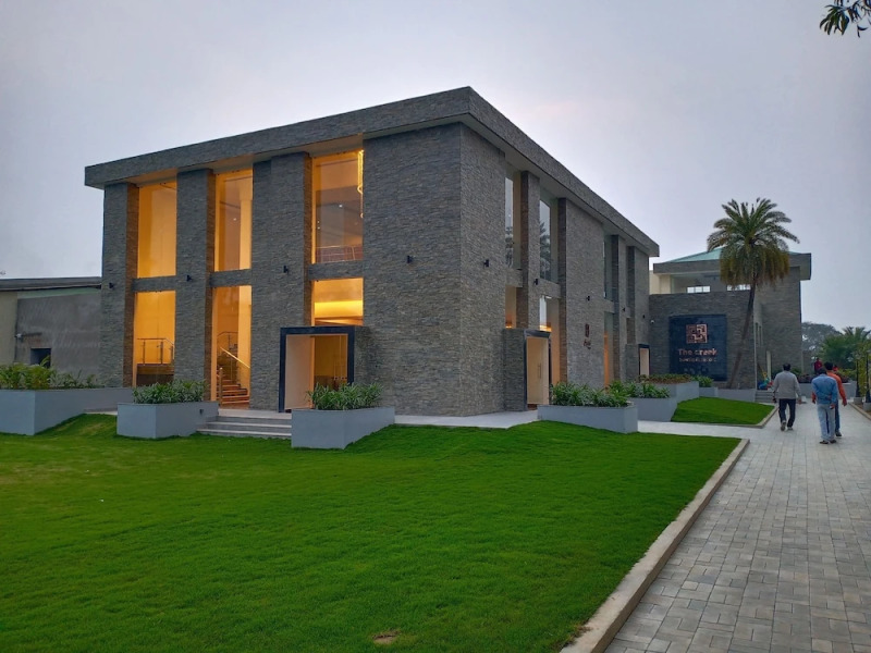 The creek boutique resort & spa