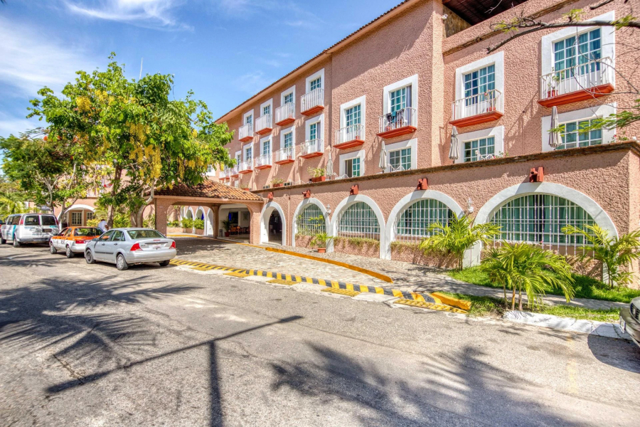 Hotel Castillo Huatulco & Beach Club