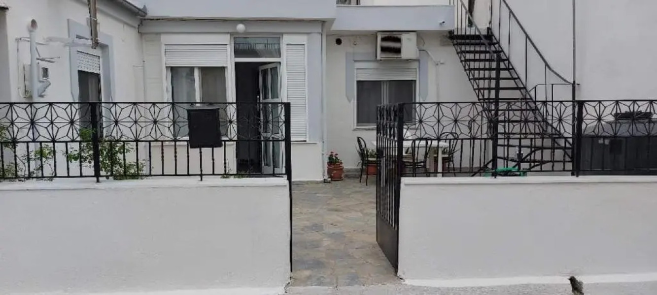 Vintage detached house