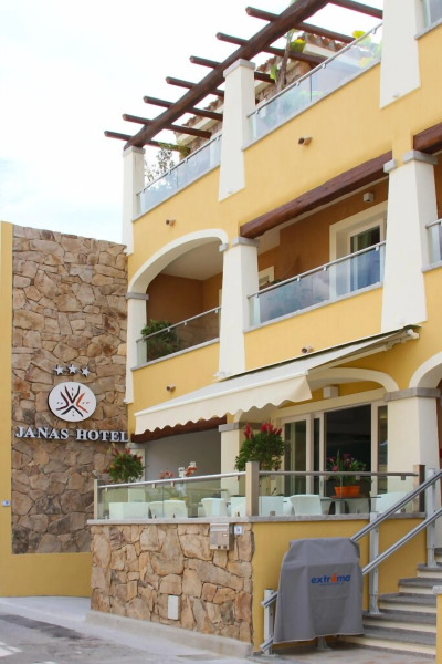 Janas Hotel