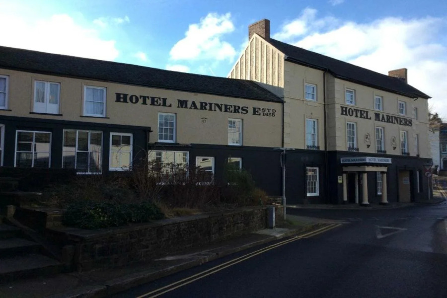 Hotel Mariners