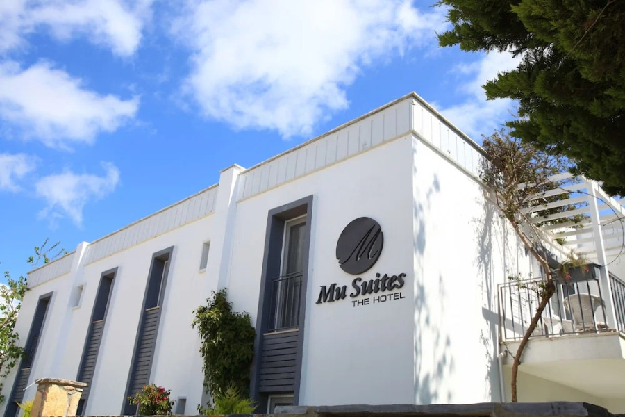 Mu Suites The Hotel