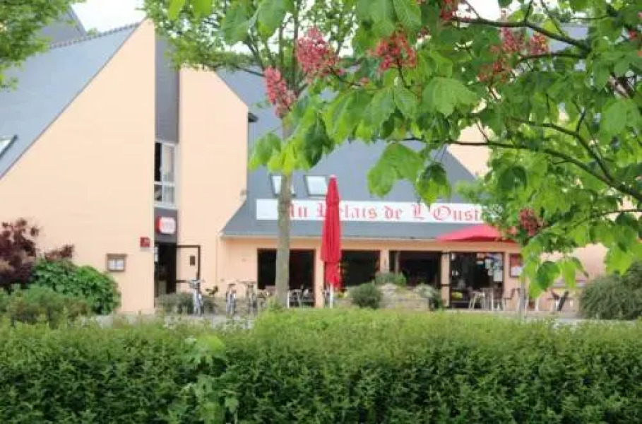 Au Relais de lOust
