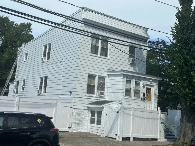 Divine Villa & Resorts Guest House