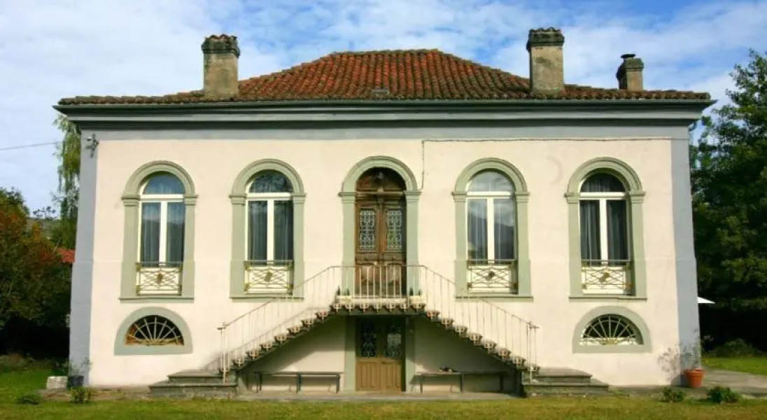 Pradia's Modern Retreat