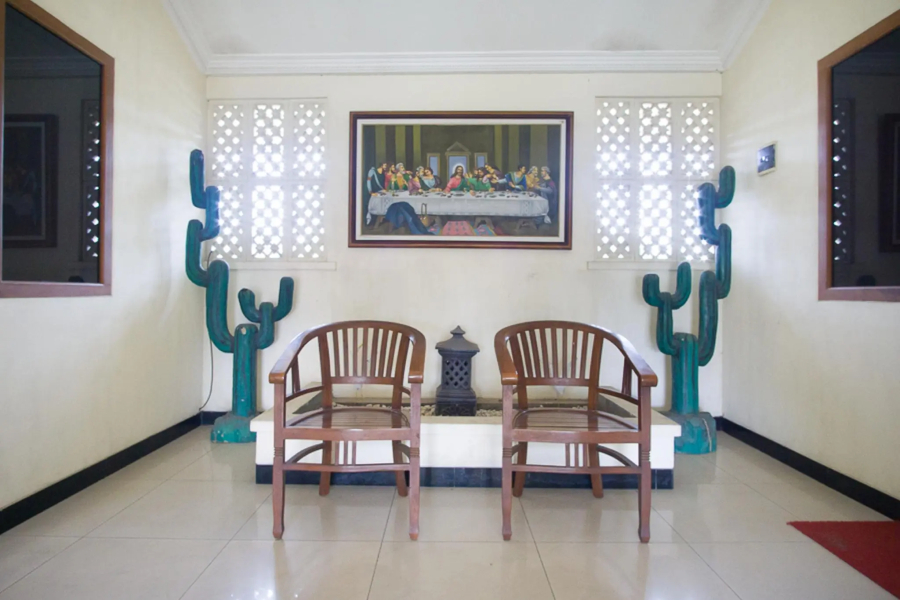 RedDoorz near Rumah Sakit Baptis Kediri