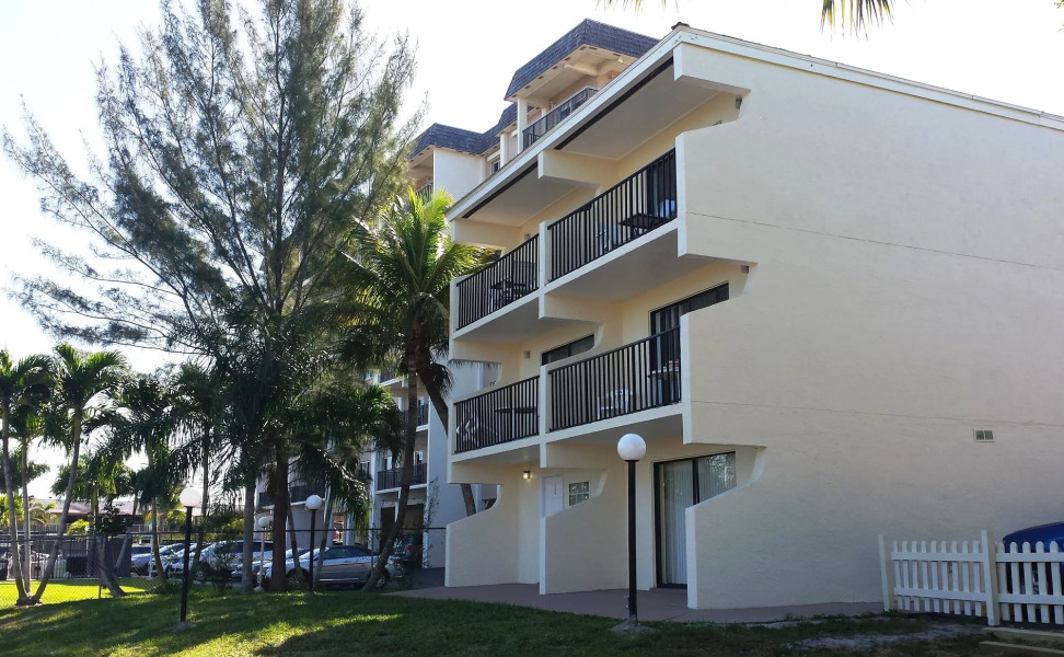 The Bay Inn at Lani Kai