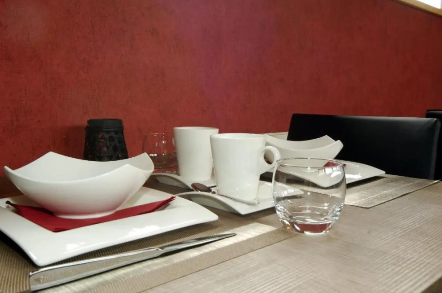 Hôtel Le Saint Loup