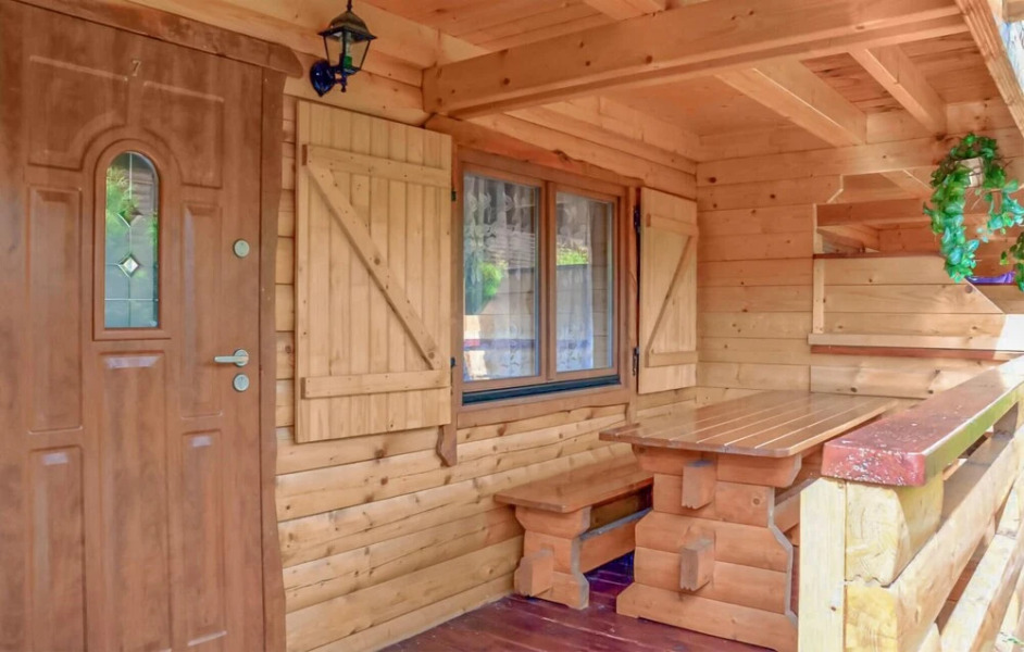 Nice Home in Sianozety With 2 Bedrooms