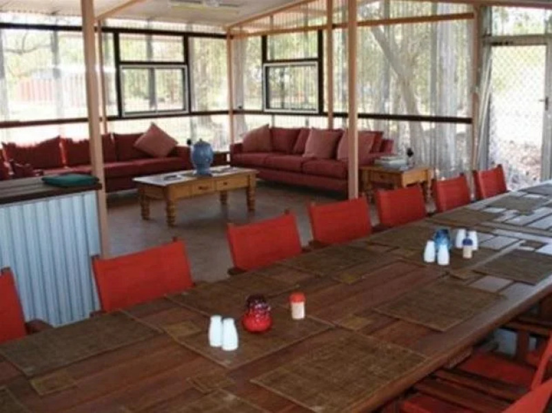 Hawk Dreaming Wilderness Lodge