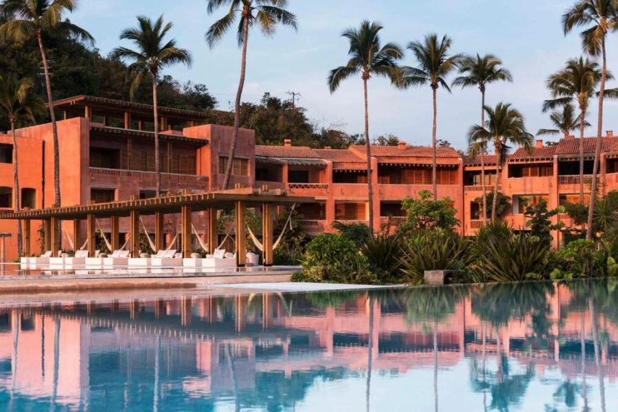 El Careyes Beach Resort