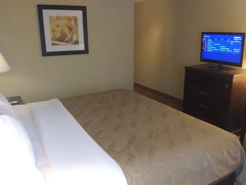 Clarion Inn & Suites Fairgrounds