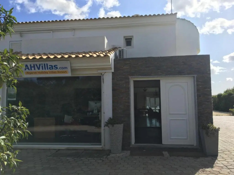 Ahvillas - Cerro Azul