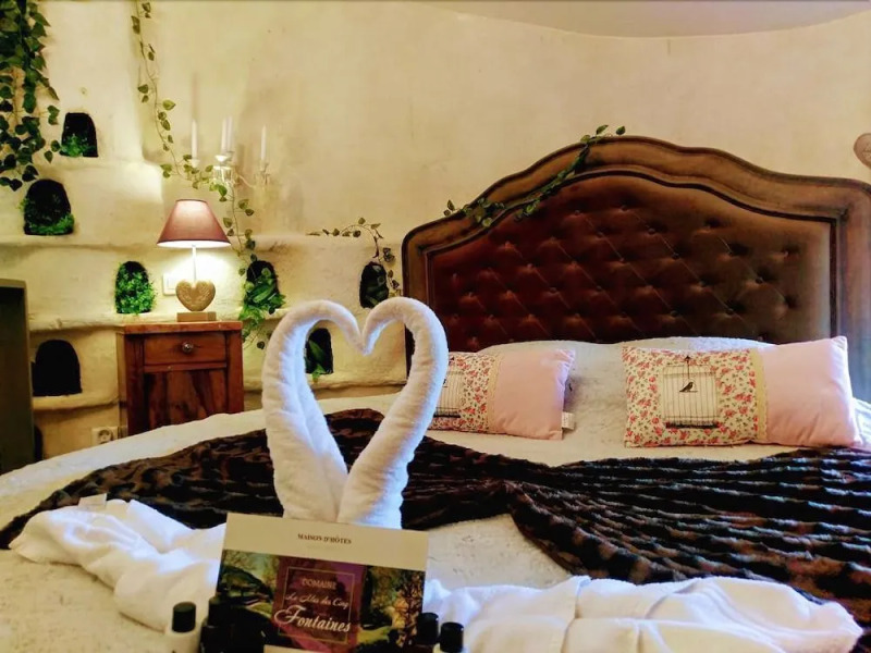 Le Mas des 5 Fontaines. Chambres d'hôtes