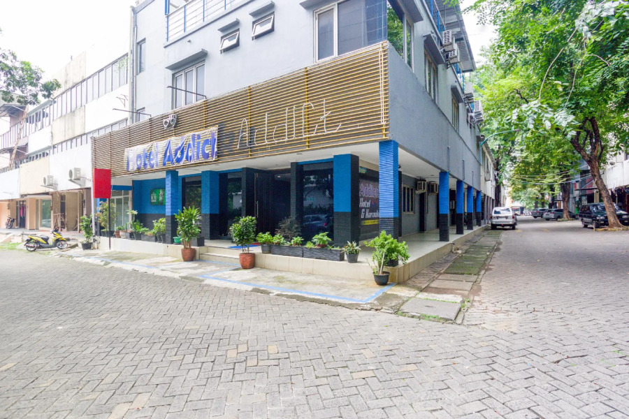 RedDoorz near City Walk Lippo Cikarang