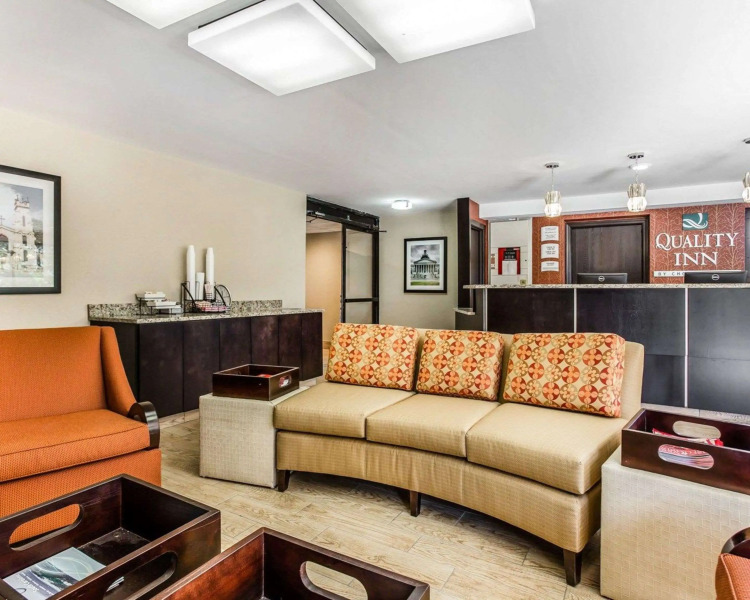 Quality Inn & Suites Columbia