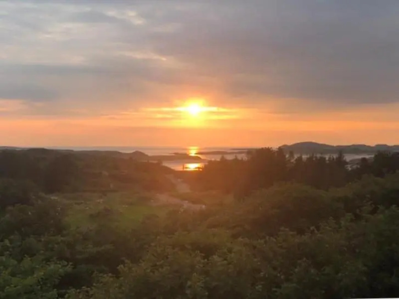 Lóistín Teach Hiudai Beag - Guesthouse Bunbeg