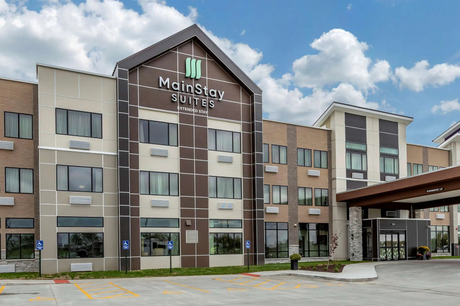 MainStay Suites Waukee - West Des Moines