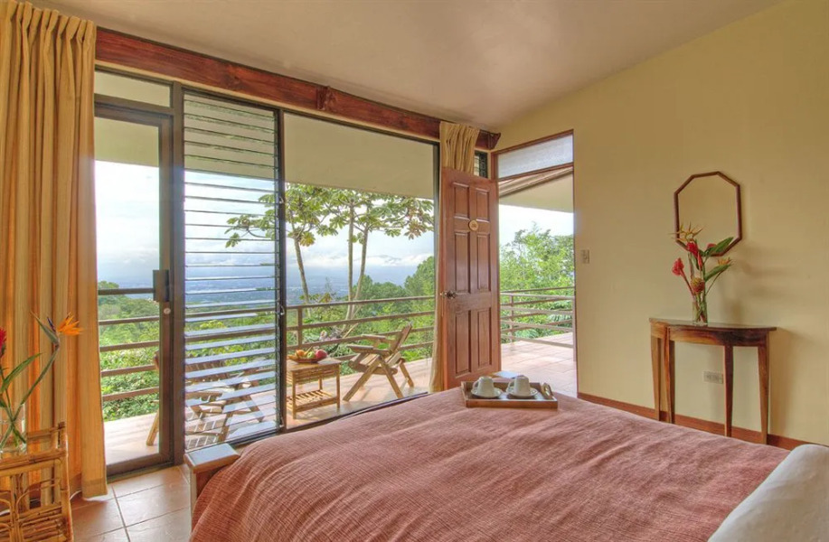 Pura Vida Retreat & Spa