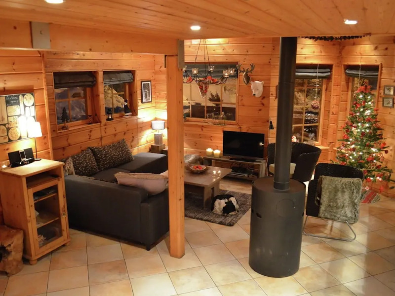 Quaint Holiday Home in Valfrejus with Garden