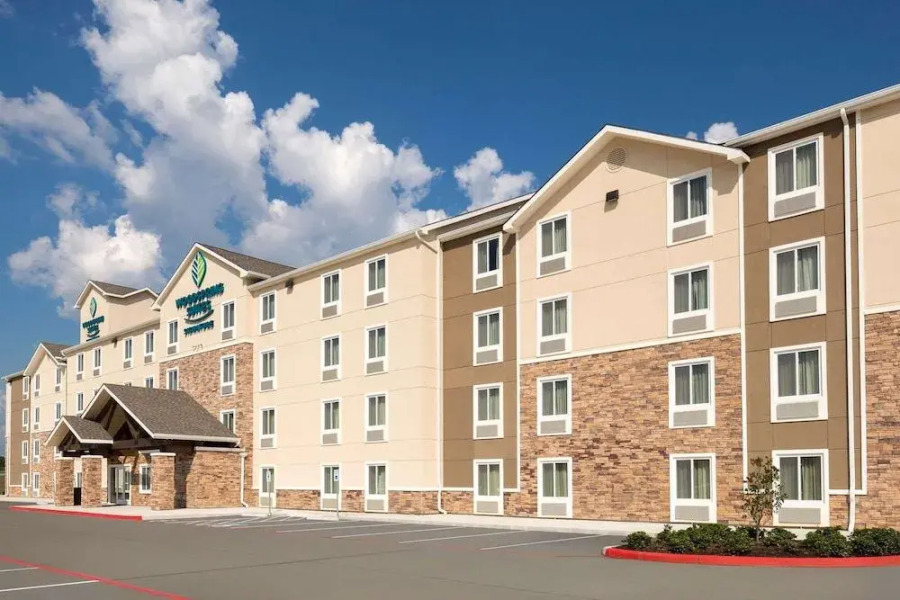 WoodSpring Suites Signature Houston IAH Airport
