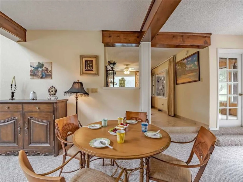 High Mesa Escape - Three Bedroom Cabin