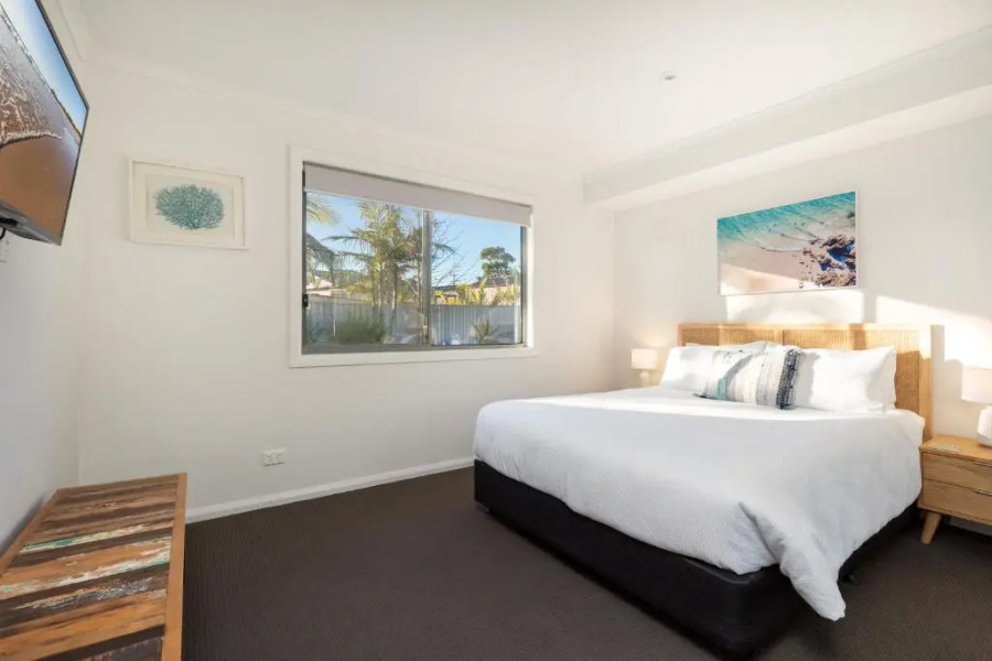 RIVER RIDGE SUSSEX INLET Relaxing family coastal home - Massage chair, Firepit, close to water, 7min to beach