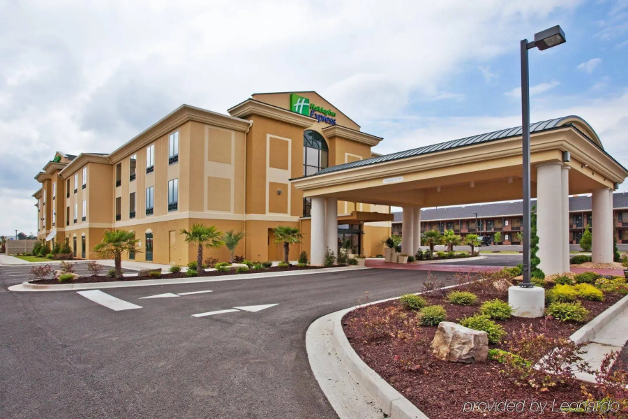 Holiday Inn Express Hotel & Suites CORDELE NORTH by IHG