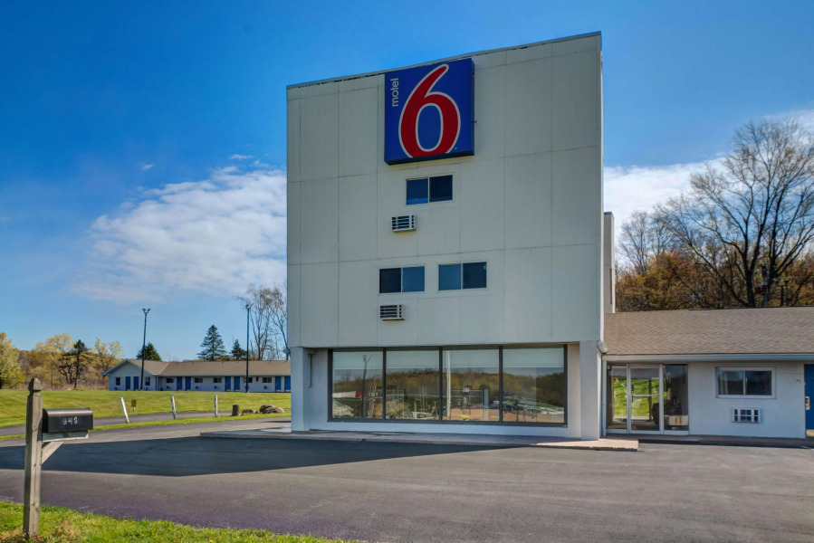 Motel 6 Bellville, OH - Mid Ohio