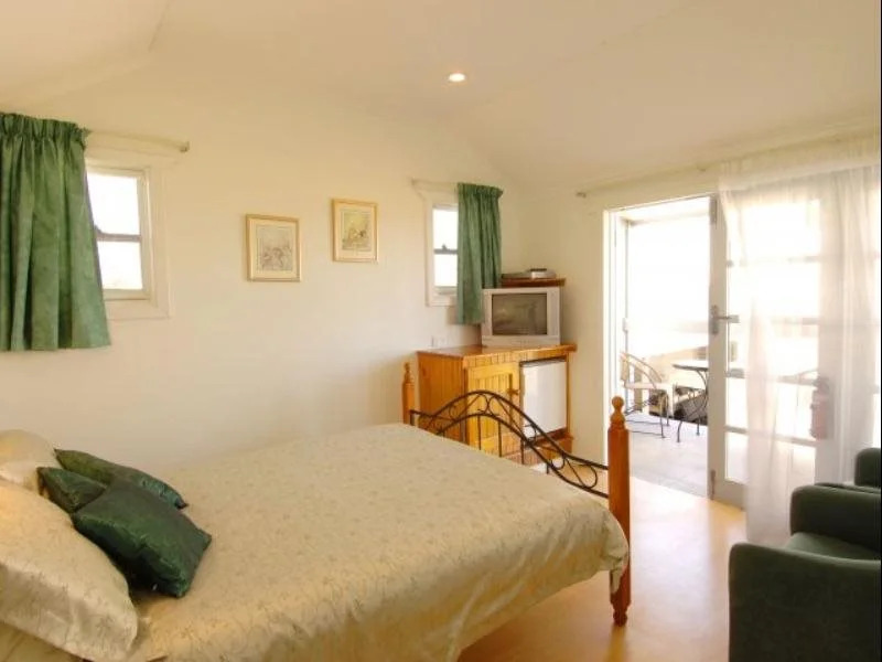 Vue de M Bed & Breakfast