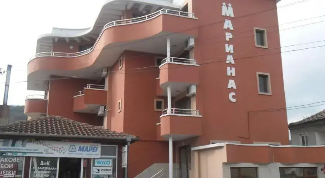 Marianas Hotel