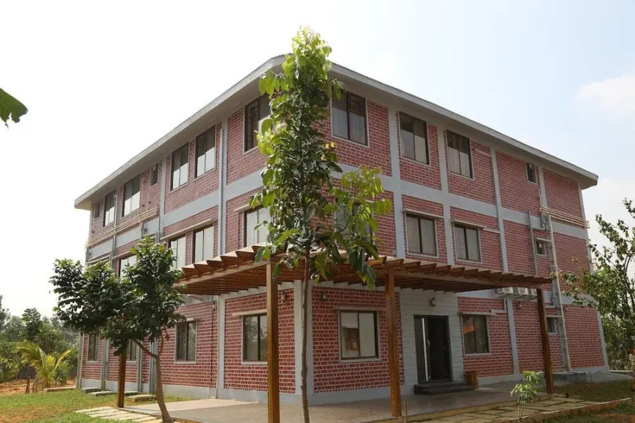 G K Hill View Resort