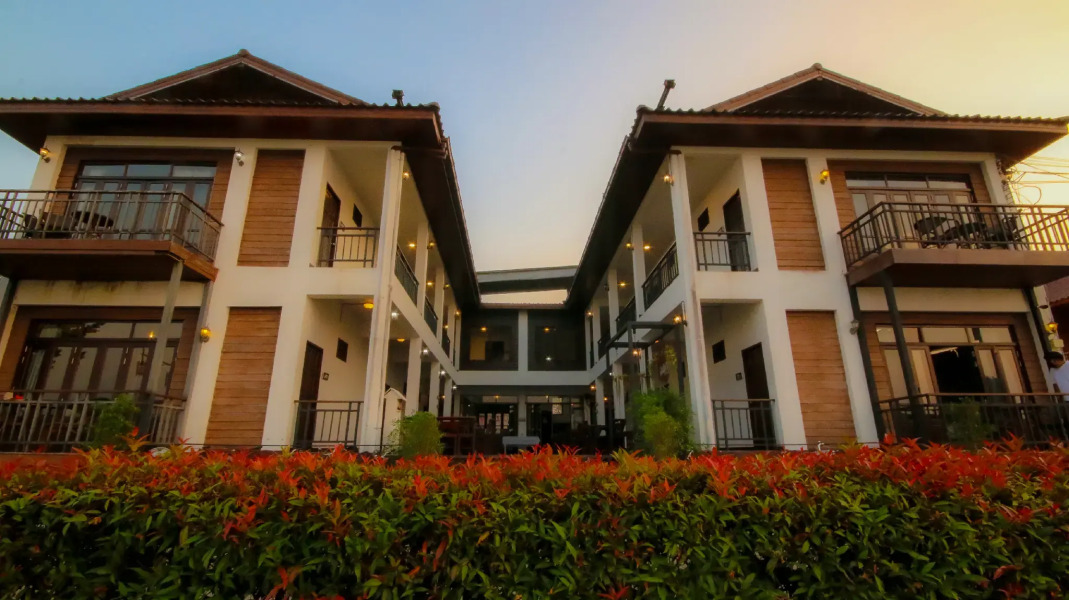 Norn Nab Dao Rimkhong