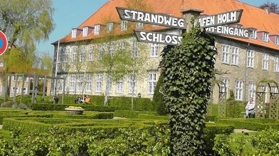 Domhotel Bed & Breakfast