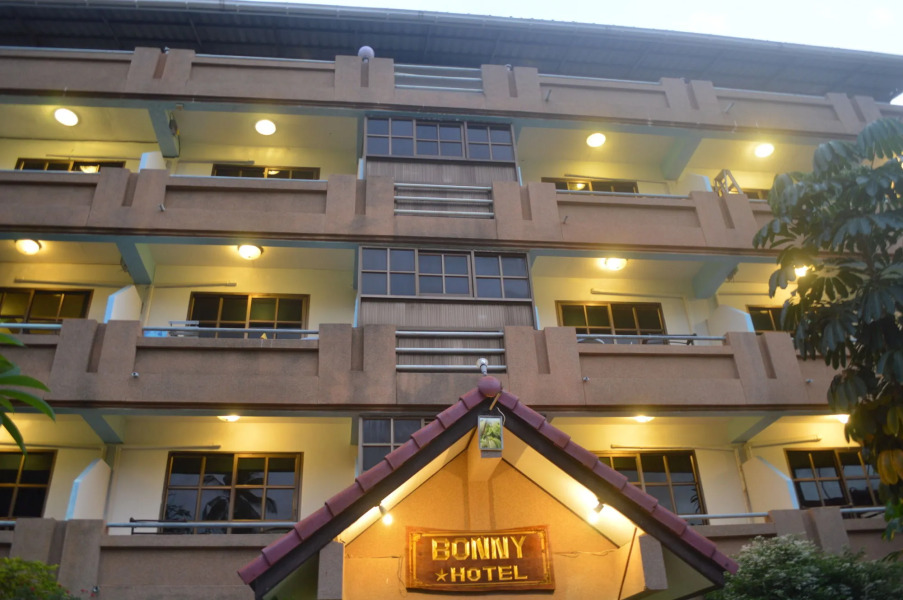 Bonny Hotel