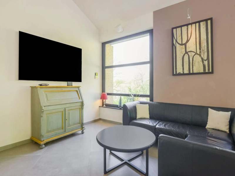 Picturesque Villa With Swimming Pool