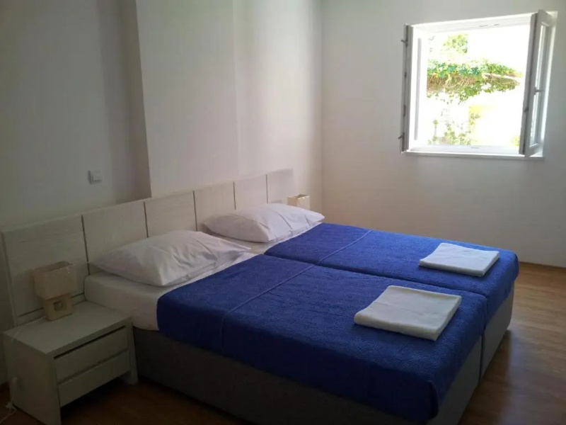 Domenica Apartments