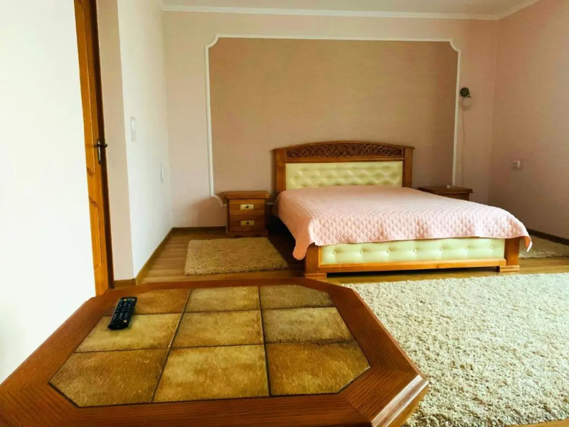 Зелений Дім - ViriDi House