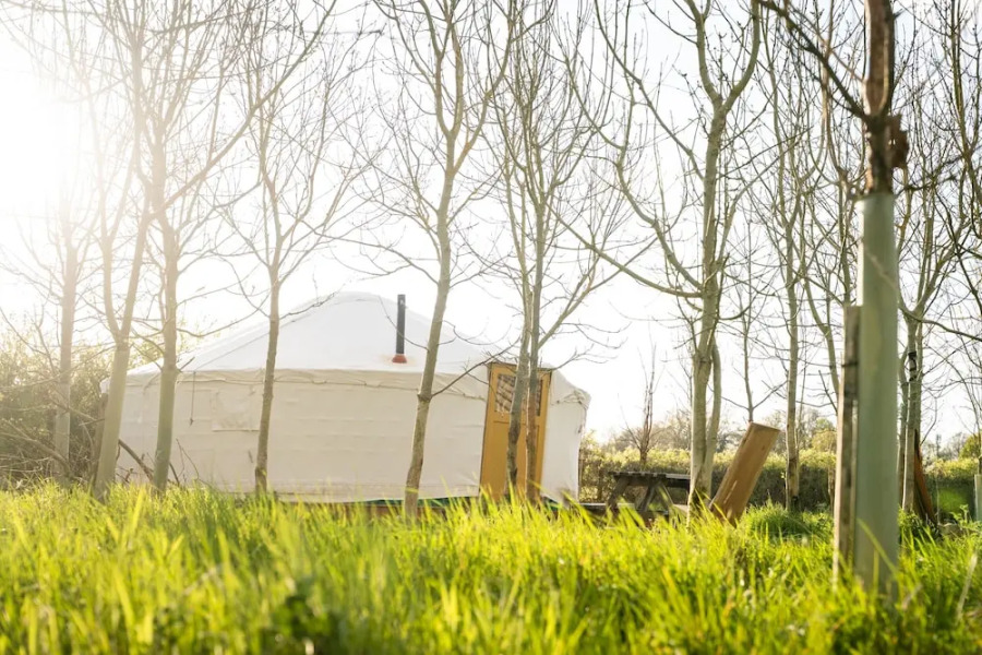 Overe - The Farm Camp