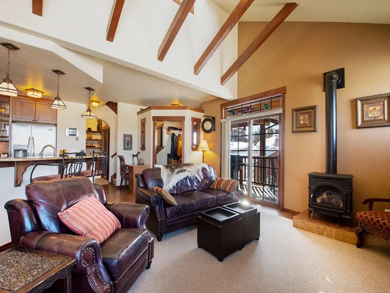 Cozens Pointe Building A Unit 302