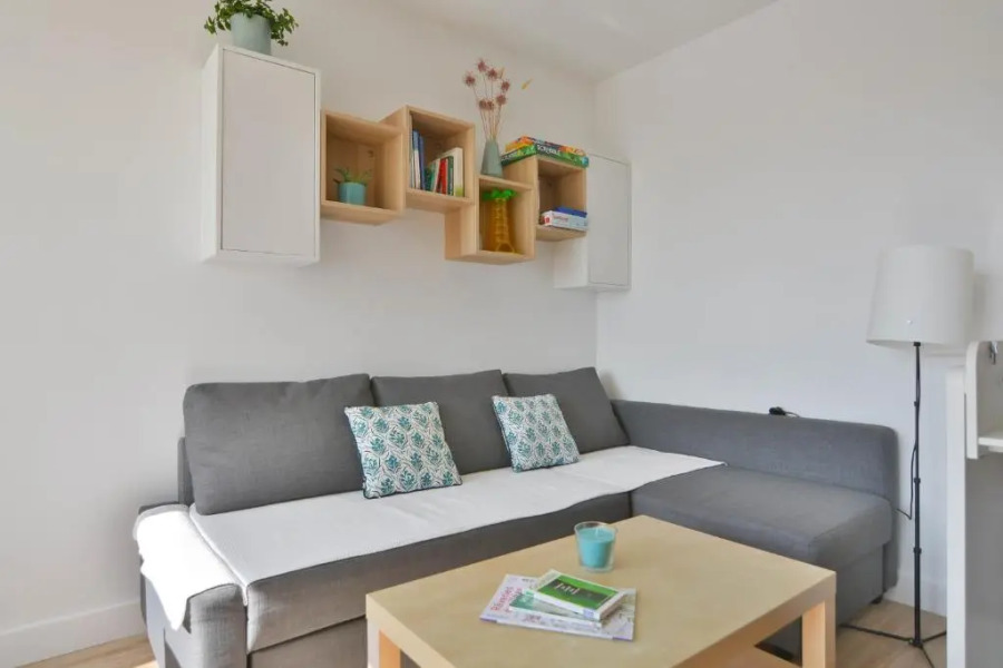 Studio Carnon loggia au soleil et la mer à 2 pas